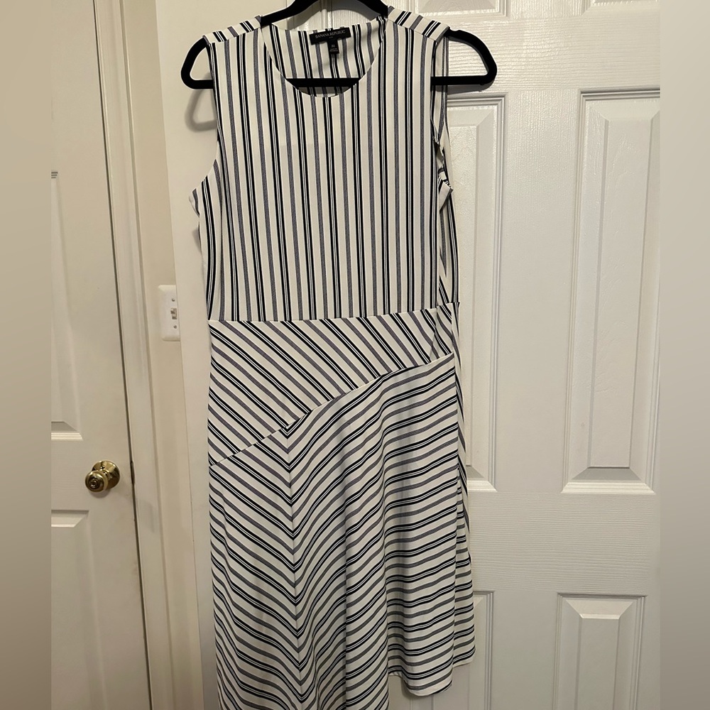 Banana Republic White/Blue Stripe Dress